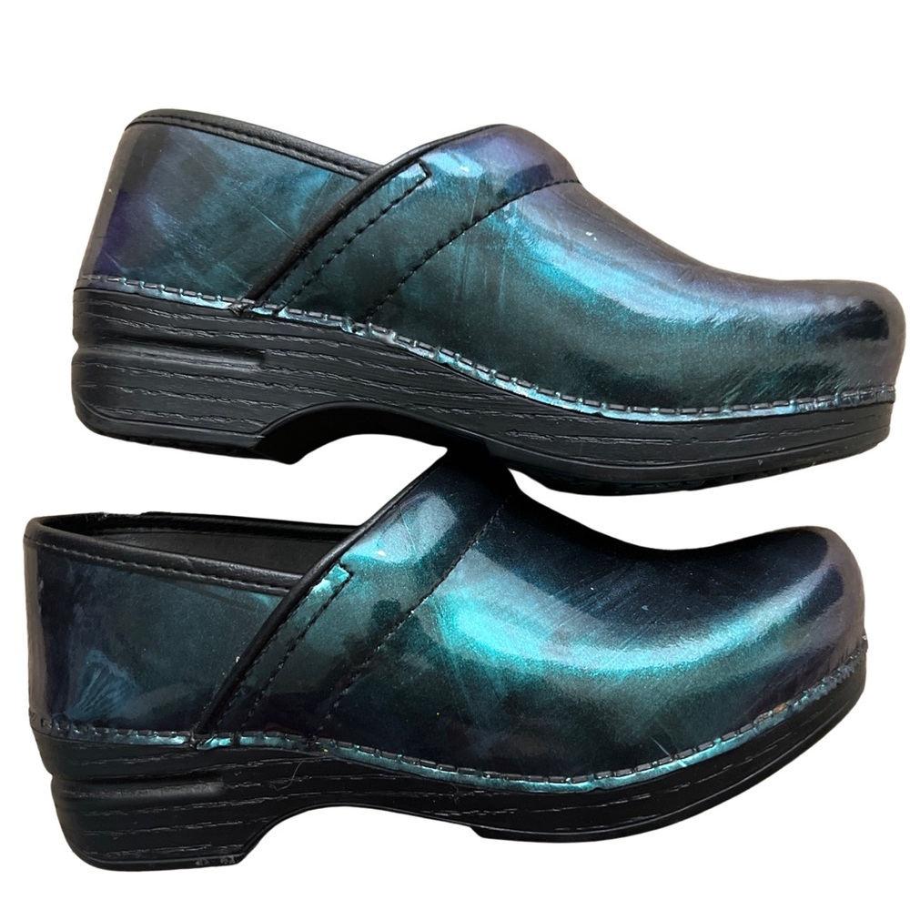 Dansko XP clogs